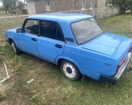 Синій ВАЗ 2107, об'ємом двигуна 1.5 л та пробігом 200 тис. км за 1079 $, фото 4 на Automoto.ua