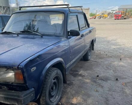 Синий ВАЗ 2107, объемом двигателя 1.5 л и пробегом 250 тыс. км за 550 $, фото 1 на Automoto.ua