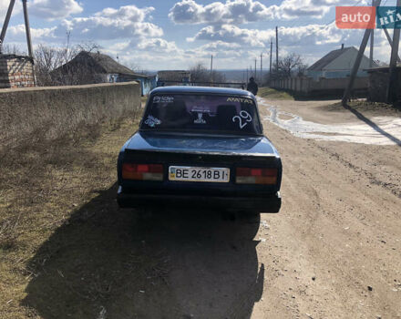 Синий ВАЗ 2107, объемом двигателя 1.3 л и пробегом 100 тыс. км за 1450 $, фото 4 на Automoto.ua