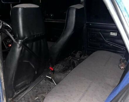 Синий ВАЗ 2107, объемом двигателя 1.5 л и пробегом 77 тыс. км за 1000 $, фото 4 на Automoto.ua