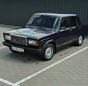 ВАЗ 2107 2004 в Киеве на Automoto.ua Синий ВАЗ 2107, объемом двигателя 1.5 л и пробегом 85 тыс. км за 1200 $, фото 3 на Automoto.ua