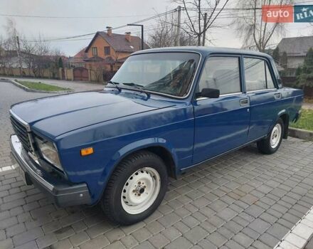 Синий ВАЗ 2107, объемом двигателя 1.5 л и пробегом 33 тыс. км за 2200 $, фото 2 на Automoto.ua