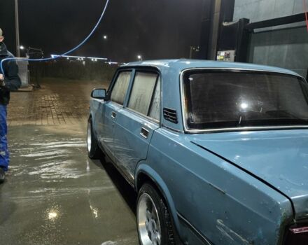 Синий ВАЗ 2107, объемом двигателя 1.6 л и пробегом 200 тыс. км за 1150 $, фото 4 на Automoto.ua