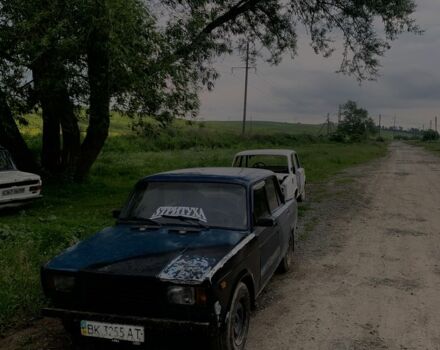 Синій ВАЗ 2107, об'ємом двигуна 1.5 л та пробігом 68 тис. км за 360 $, фото 4 на Automoto.ua