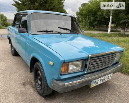 Синий ВАЗ 2107, объемом двигателя 1.5 л и пробегом 350 тыс. км за 699 $, фото 3 на Automoto.ua