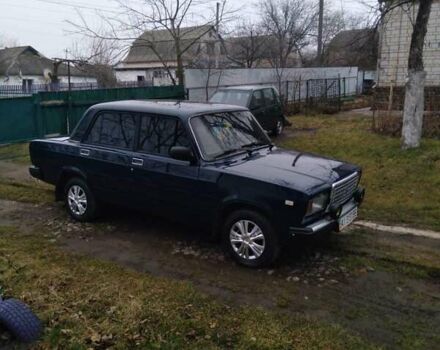 Синий ВАЗ 2107, объемом двигателя 1.45 л и пробегом 256 тыс. км за 1800 $, фото 3 на Automoto.ua