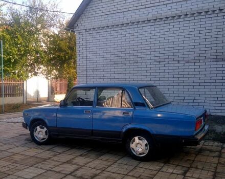 Синий ВАЗ 2107, объемом двигателя 1.5 л и пробегом 0 тыс. км за 650 $, фото 3 на Automoto.ua