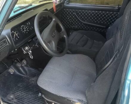 Синий ВАЗ 2107, объемом двигателя 1.5 л и пробегом 70 тыс. км за 1500 $, фото 3 на Automoto.ua
