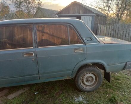 ВАЗ 2107 2005 в Коростене на Automoto.ua Синий ВАЗ 2107, объемом двигателя 0 л и пробегом 612 тыс. км за 800 $, фото 1 на Automoto.ua