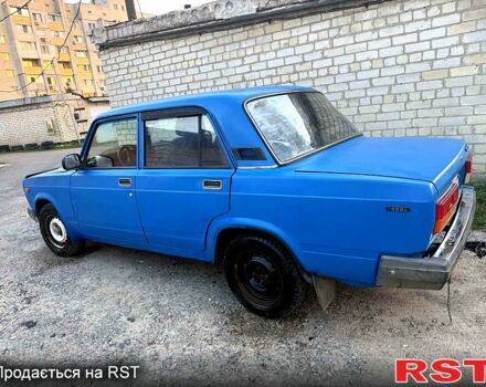 Синий ВАЗ 2107, объемом двигателя 1.5 л и пробегом 600 тыс. км за 700 $, фото 1 на Automoto.ua