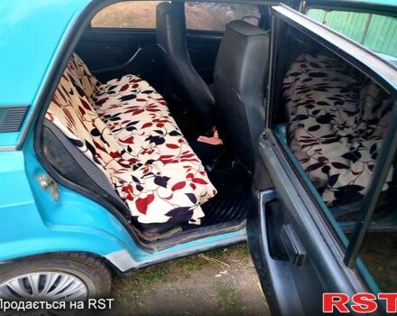 Синий ВАЗ 2107, объемом двигателя 1.5 л и пробегом 98 тыс. км за 1350 $, фото 4 на Automoto.ua