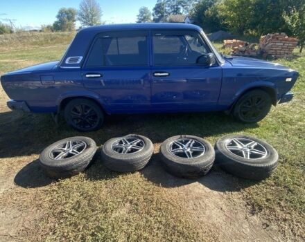 Синий ВАЗ 2107, объемом двигателя 1.5 л и пробегом 35 тыс. км за 1350 $, фото 3 на Automoto.ua