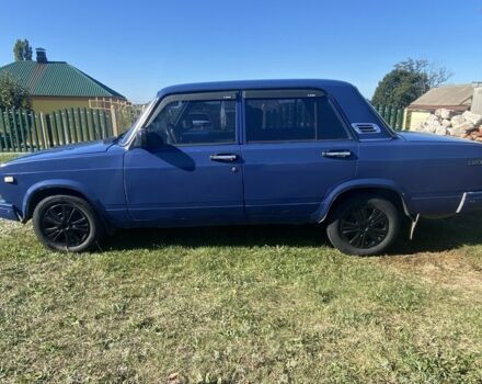 Синий ВАЗ 2107, объемом двигателя 1.5 л и пробегом 35 тыс. км за 1350 $, фото 2 на Automoto.ua