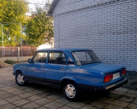 Синий ВАЗ 2107, объемом двигателя 1.5 л и пробегом 0 тыс. км за 650 $, фото 2 на Automoto.ua