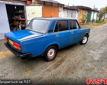 Синий ВАЗ 2107, объемом двигателя 1.5 л и пробегом 320 тыс. км за 1000 $, фото 1 на Automoto.ua