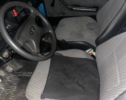 Синий ВАЗ 2107, объемом двигателя 1.5 л и пробегом 21 тыс. км за 1350 $, фото 3 на Automoto.ua