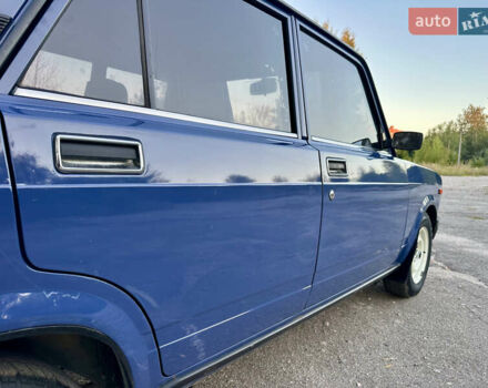 Синий ВАЗ 2107, объемом двигателя 1.5 л и пробегом 25 тыс. км за 2300 $, фото 5 на Automoto.ua