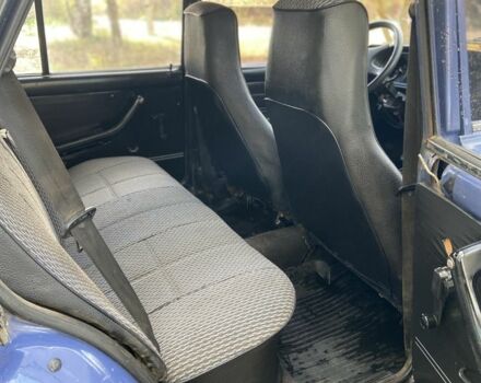 ВАЗ 2107 2005 у Славянске на Automoto.ua Синій ВАЗ 2107, об'ємом двигуна 1.5 л та пробігом 76 тис. км за 723 $, фото 4 на Automoto.ua