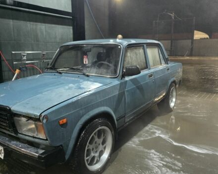 Синий ВАЗ 2107, объемом двигателя 1.6 л и пробегом 200 тыс. км за 1150 $, фото 1 на Automoto.ua