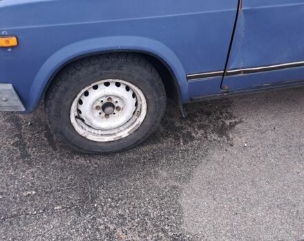 Синий ВАЗ 2107, объемом двигателя 0 л и пробегом 100 тыс. км за 601 $, фото 4 на Automoto.ua