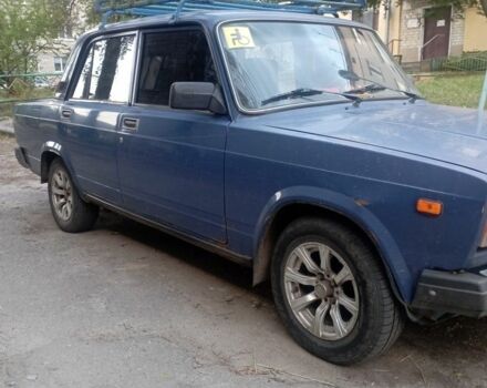 Синий ВАЗ 2107, объемом двигателя 1.6 л и пробегом 207 тыс. км за 1200 $, фото 1 на Automoto.ua