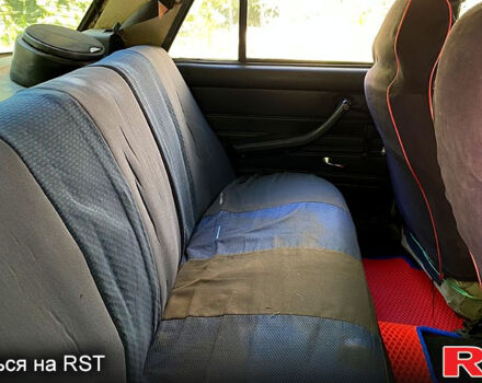 Синий ВАЗ 2107, объемом двигателя 1.5 л и пробегом 0 тыс. км за 1300 $, фото 4 на Automoto.ua