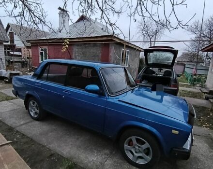 Синий ВАЗ 2107, объемом двигателя 1.5 л и пробегом 90 тыс. км за 1100 $, фото 2 на Automoto.ua