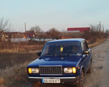 Синій ВАЗ 2107, об'ємом двигуна 1.45 л та пробігом 113 тис. км за 2200 $, фото 3 на Automoto.ua