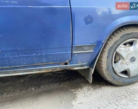 Синий ВАЗ 2107, объемом двигателя 1.45 л и пробегом 240 тыс. км за 709 $, фото 3 на Automoto.ua