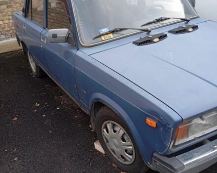 Синий ВАЗ 2107, объемом двигателя 1.5 л и пробегом 200 тыс. км за 550 $, фото 1 на Automoto.ua