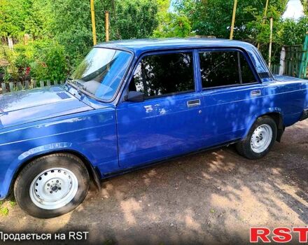 Синий ВАЗ 2107, объемом двигателя 1.5 л и пробегом 88 тыс. км за 2350 $, фото 4 на Automoto.ua