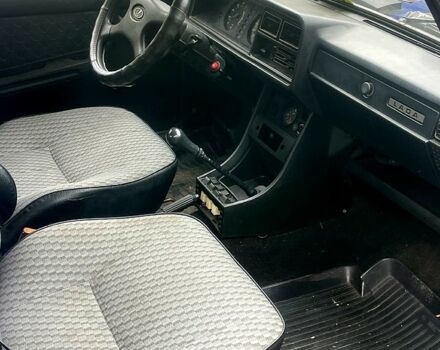 Синий ВАЗ 2107, объемом двигателя 1.5 л и пробегом 200 тыс. км за 1000 $, фото 6 на Automoto.ua