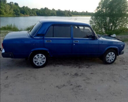 Синий ВАЗ 2107, объемом двигателя 1.5 л и пробегом 99 тыс. км за 1150 $, фото 4 на Automoto.ua