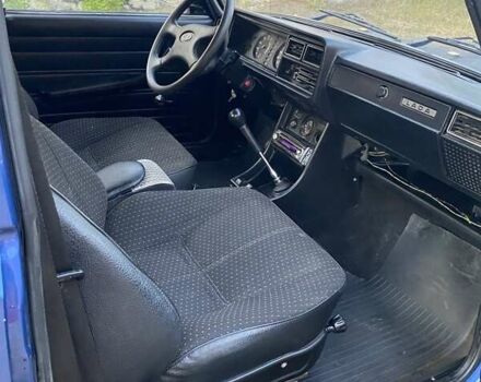 Синій ВАЗ 2107, об'ємом двигуна 1.5 л та пробігом 58 тис. км за 1600 $, фото 4 на Automoto.ua