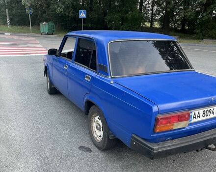 Синий ВАЗ 2107, объемом двигателя 1.6 л и пробегом 180 тыс. км за 950 $, фото 4 на Automoto.ua