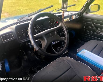 Синій ВАЗ 2107, об'ємом двигуна 1.5 л та пробігом 131 тис. км за 1999 $, фото 4 на Automoto.ua