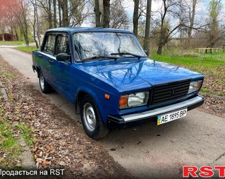 Синий ВАЗ 2107, объемом двигателя 1.5 л и пробегом 200 тыс. км за 1550 $, фото 1 на Automoto.ua