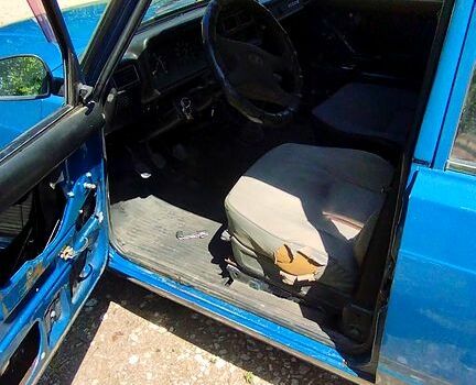 Синий ВАЗ 2107, объемом двигателя 1.6 л и пробегом 0 тыс. км за 800 $, фото 6 на Automoto.ua