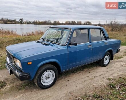 Синий ВАЗ 2107, объемом двигателя 1.5 л и пробегом 80 тыс. км за 3500 $, фото 6 на Automoto.ua