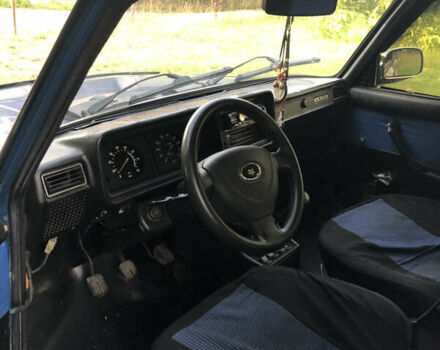 Синий ВАЗ 2107, объемом двигателя 1.6 л и пробегом 110 тыс. км за 719 $, фото 5 на Automoto.ua