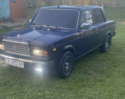 ВАЗ 2107 2008 в Сторожинце на Automoto.ua Синий ВАЗ 2107, объемом двигателя 1.45 л и пробегом 84 тыс. км за 2250 $, фото 1 на Automoto.ua