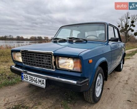 Синий ВАЗ 2107, объемом двигателя 1.5 л и пробегом 80 тыс. км за 3500 $, фото 4 на Automoto.ua