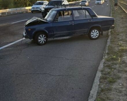 Синий ВАЗ 2107, объемом двигателя 1.5 л и пробегом 60 тыс. км за 831 $, фото 1 на Automoto.ua