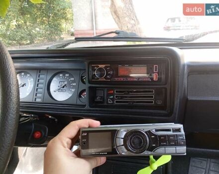 ВАЗ 2107 2008 у Дніпро (Дніпропетровську) на Automoto.ua Синій ВАЗ 2107, об'ємом двигуна 1.45 л та пробігом 52 тис. км за 3000 $, фото 5 на Automoto.ua