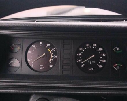 Синий ВАЗ 2107, объемом двигателя 0 л и пробегом 2 тыс. км за 3200 $, фото 5 на Automoto.ua