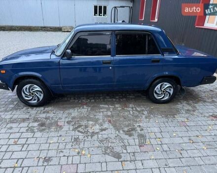 Синий ВАЗ 2107, объемом двигателя 1.5 л и пробегом 71 тыс. км за 1500 $, фото 3 на Automoto.ua