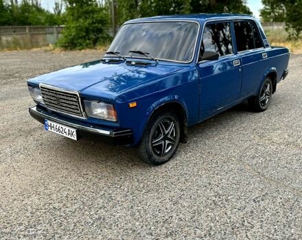 Синий ВАЗ 2107, объемом двигателя 1.5 л и пробегом 150 тыс. км за 1200 $, фото 1 на Automoto.ua