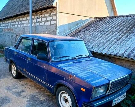 Синий ВАЗ 2107, объемом двигателя 1.3 л и пробегом 205 тыс. км за 400 $, фото 1 на Automoto.ua
