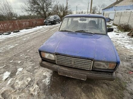 Синій ВАЗ 2107, об'ємом двигуна 1.6 л та пробігом 300 тис. км за 473 $, фото 1 на Automoto.ua