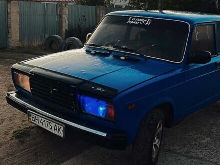 Синій ВАЗ 2107, об'ємом двигуна 1.6 л та пробігом 300 тис. км за 1000 $, фото 1 на Automoto.ua